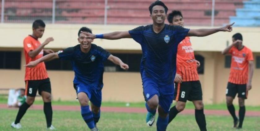Maung Anom vs PES Pessel Liga 3 2017 Copyright: PSSI.ORG
