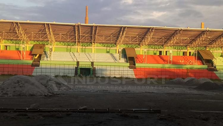 Renovasi Stadion Teladan. Copyright: Kesuma Ramadhan/INDOSPORT