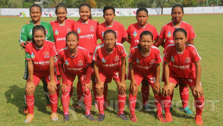 Hanipah dan Tim Putri Jateng Copyright: INDOSPORT