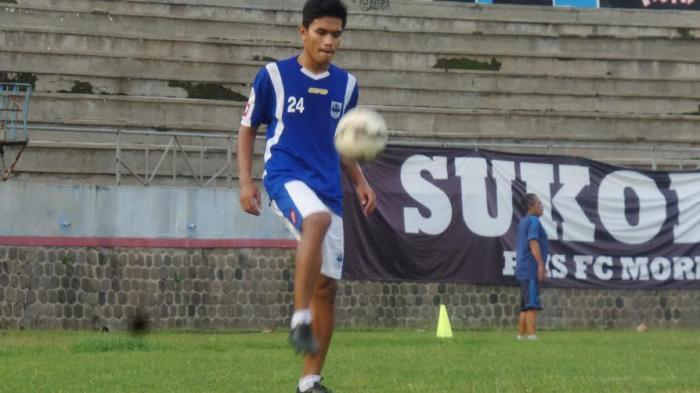 Ahmad Agung Setiabudi saat masih berseragam PSIS Semarang. Copyright: Tribun Jateng