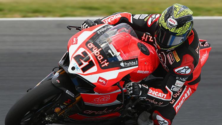 Troy Bayliss saat dalam lintasan balap. Copyright: INDOSPORT