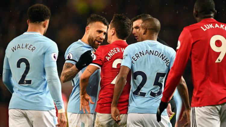 Duel Derby Manchester antara, Manchester United vs Manchester City.