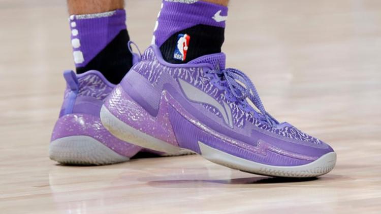 Sepatu milik Frank Mason III, Li-Ning Sonic 5.