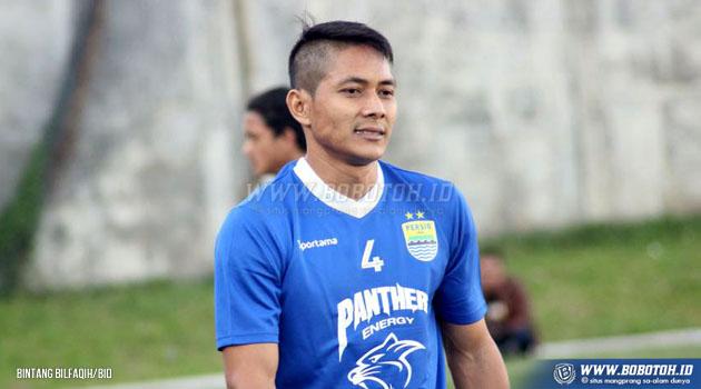 Purwaka Yudhi kala berseragam Persib Bandung Copyright: bobotoh.id