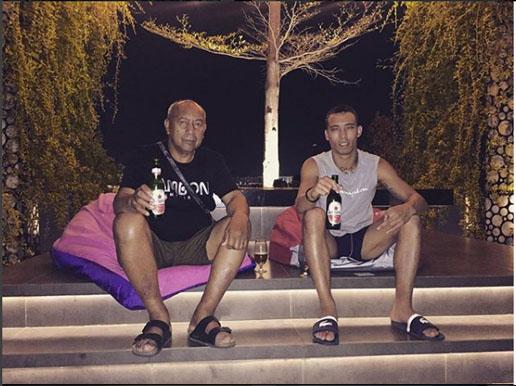 Johnny Salasiwa dan Gaston Salasiwa Copyright: instagram