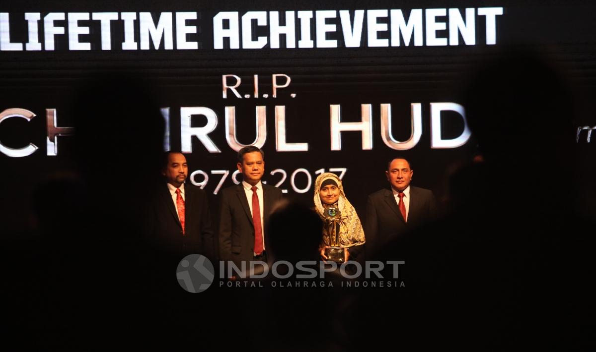 Penghormatan untuk Choirul Huda, Life Achievement Liga 1 Copyright: Herry Ibrahim/INDOSPORT