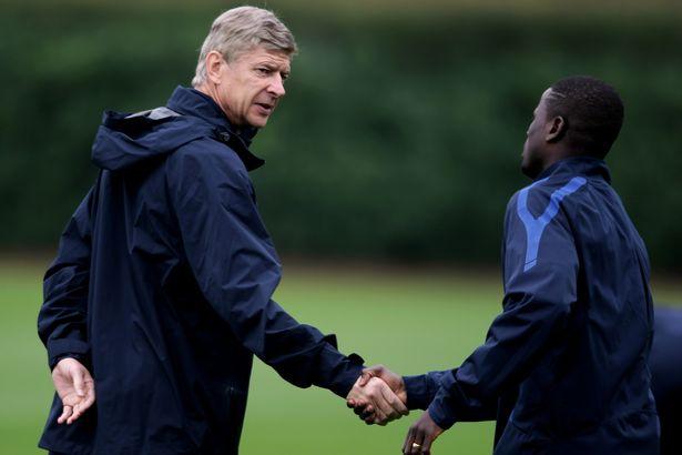 Arsene Wenger dan Emmanuel Eboue Copyright: Miror