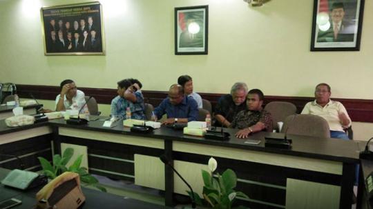 Rapat dengar pendapat antara DPRD Kota Surabaya, Persebaya, dan Dispora Copyright: Official Persebaya.