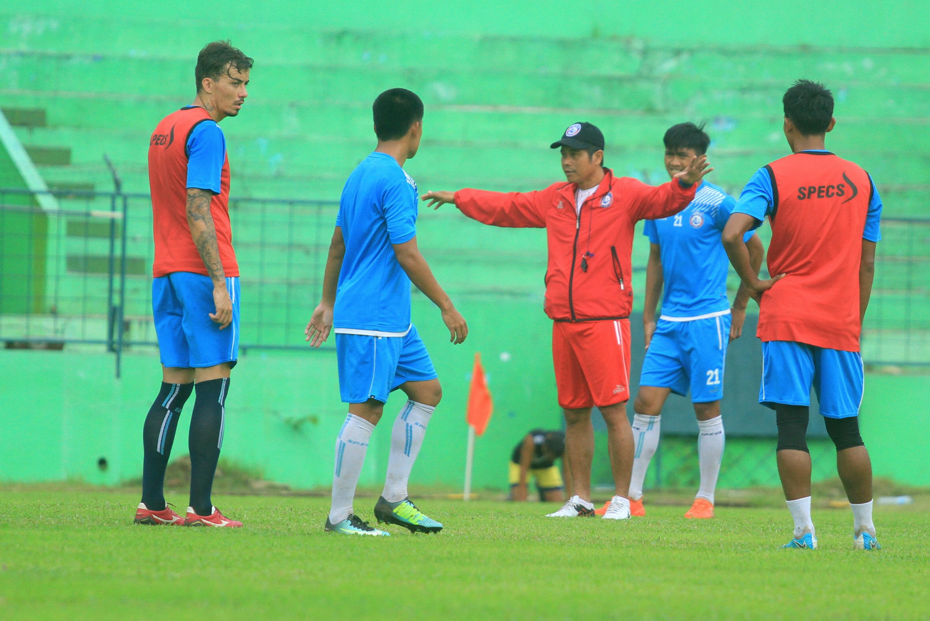 Latihan Arema FC Copyright: INDOSPORT