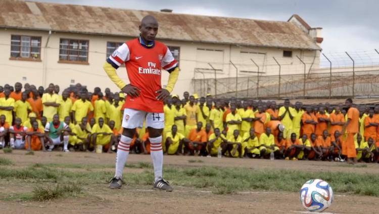 Tim sepakbola yang berasal dari penjara di Uganda. Copyright: vice.com