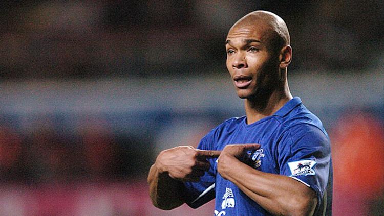 Marcus Bent saat berseragam Everton. Copyright: INDOSPORT