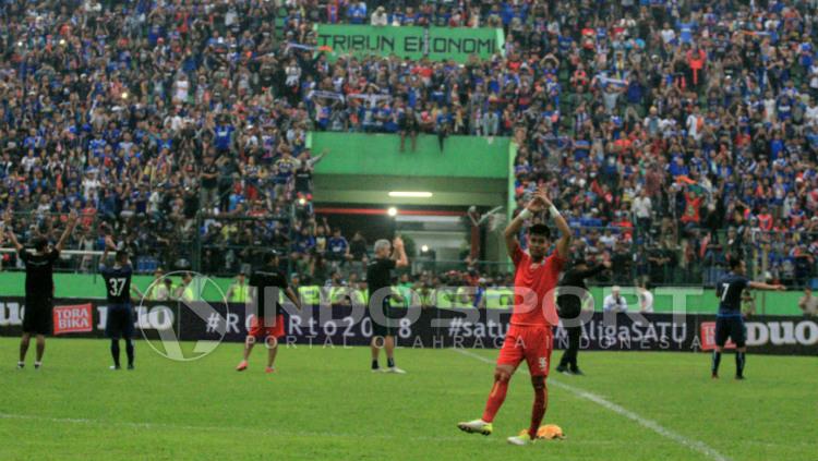 Aremania, pendukung setia Arema FC Copyright: Ian Setiawan/INDOSPORT