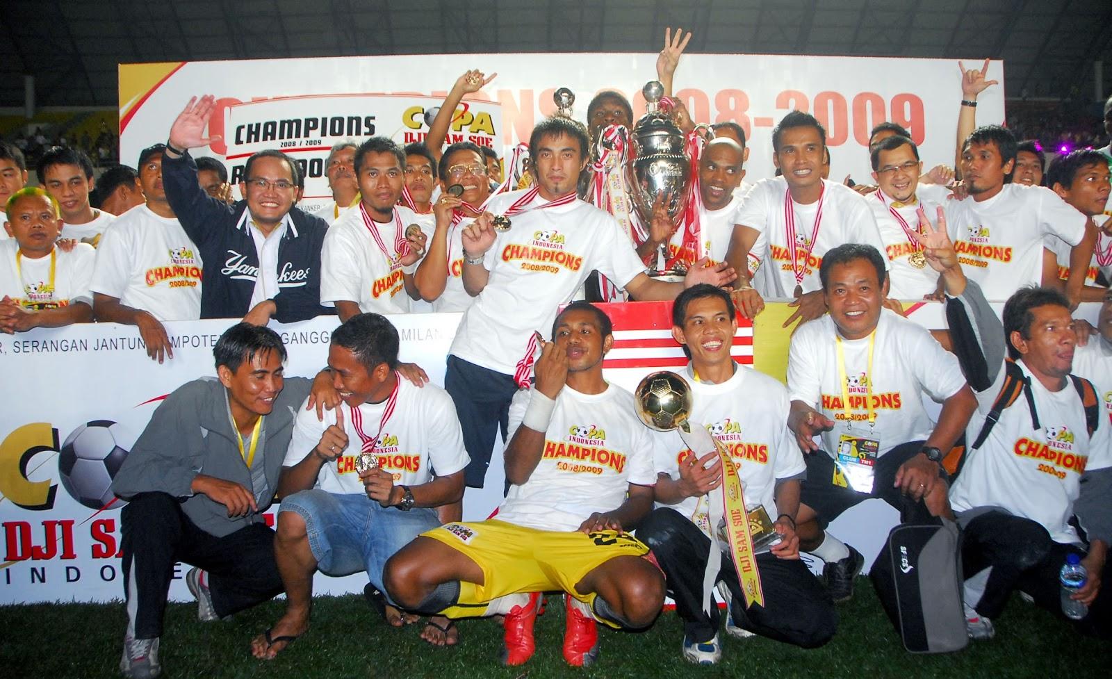 Srwijaya FC ketika menjuarai Piala Indonesia musim 2008-2009 Copyright: Sriwijaya FC