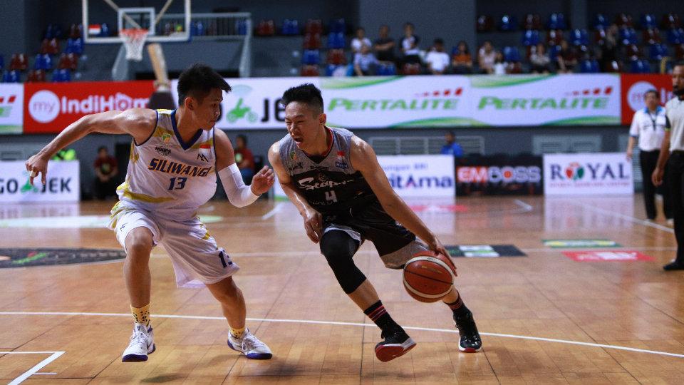 Stapac Jakarta vs Siliwangi Bandung. Copyright: Media IBL