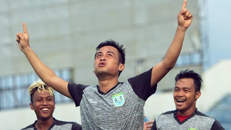 Selebrasi pemain Persela Lamongan usai cetak gol ke gawang Kedah FA. Copyright: Instagram
