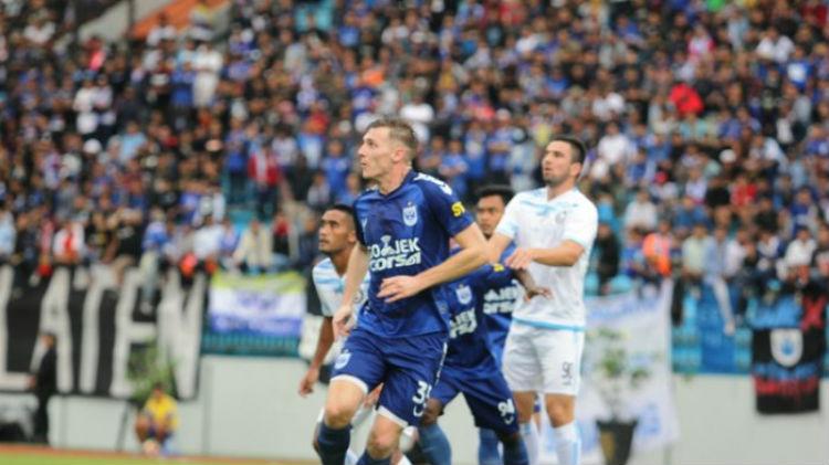 Peter Planic trial di PSIS Semarang Copyright: Tribun Jateng