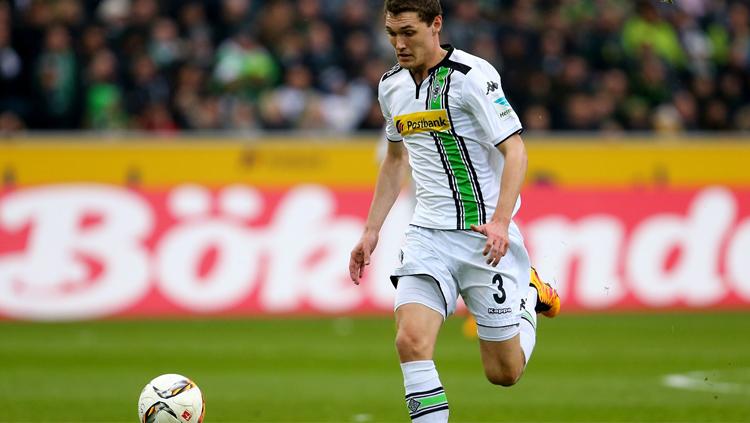 Andreas christensen saat bermain bersama Borussia Monchengladbach Copyright: sportlineng.com
