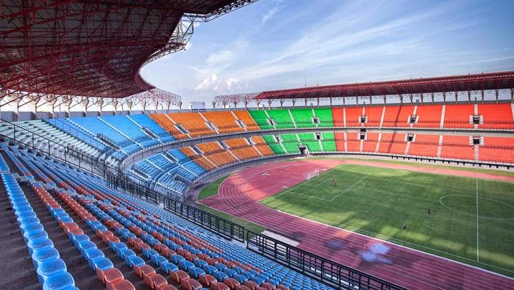 Stadion Gelora Bung Tomo. Copyright: stadionesia.blogspot