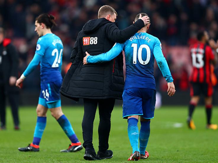 Jack Wilshere tertudung lesu setelah Arsenal mengalami kekalahan atas Bournemouth Copyright: INDOSPORT