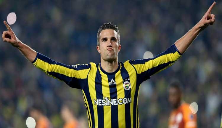 RVP berseragam Fenerbahce Copyright: Goal