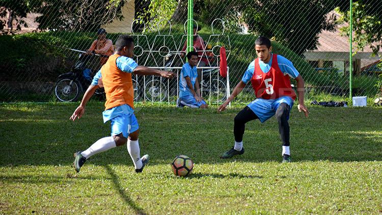 Hengki Ardilles, salah satu pemain senior yang dipertahankan Semen Padang Copyright: Taufik Hidayat/INDOSPORT