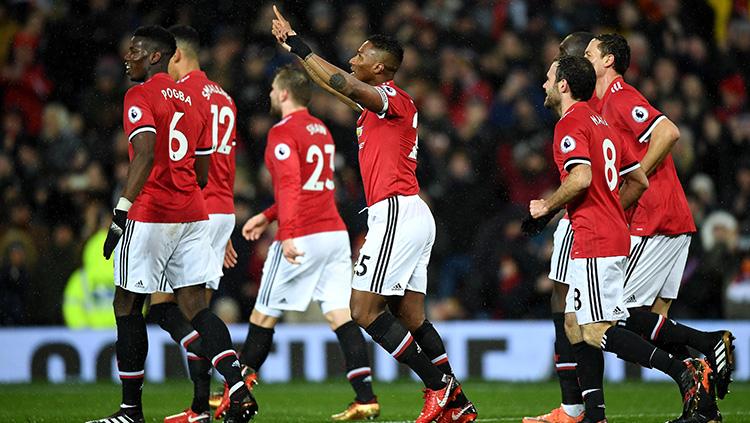 Antonio Valencia selebrasi mencetak gol ke gawang Stoke City Copyright: INDOSPORT