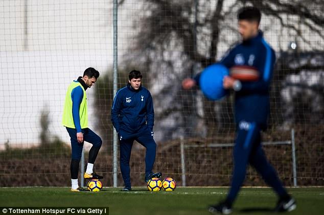 Hugo Lloris dan Mauricio Pochettino. Copyright: Internet