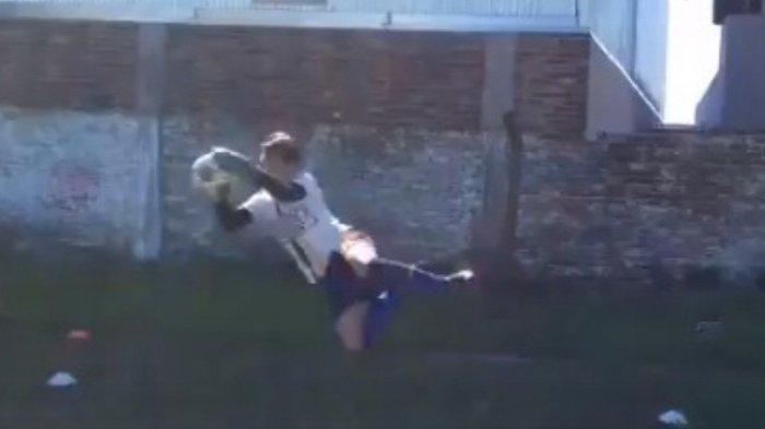 Latihan kiper di Argentina Copyright: Depor TV