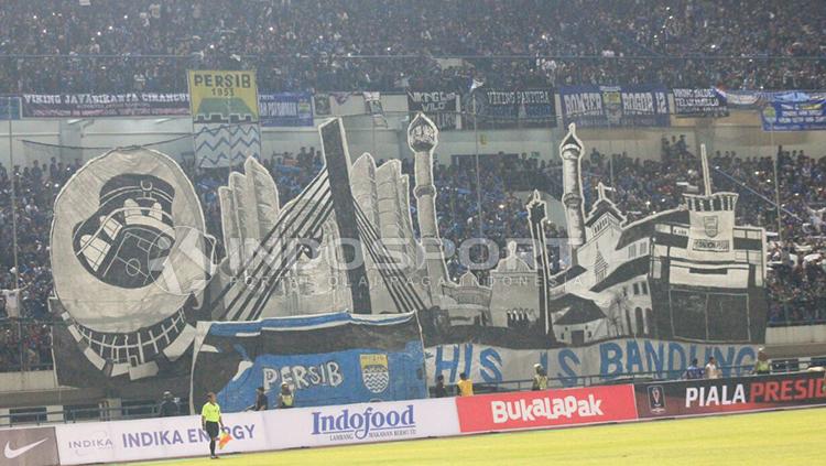 PSMS Medan vs Persib Bandung Copyright: Arif Rahman/INDOPSORT