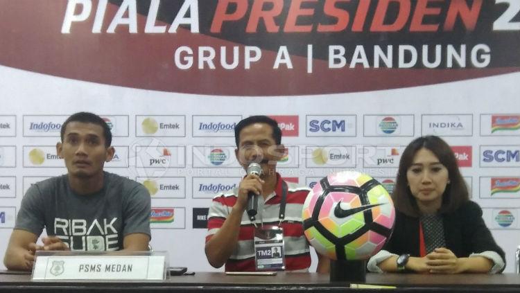 Djajang Nurdjaman dalam konferensi pers usai kalahkan Persib Bandung Copyright: Gita Agiet/INDOSPORT