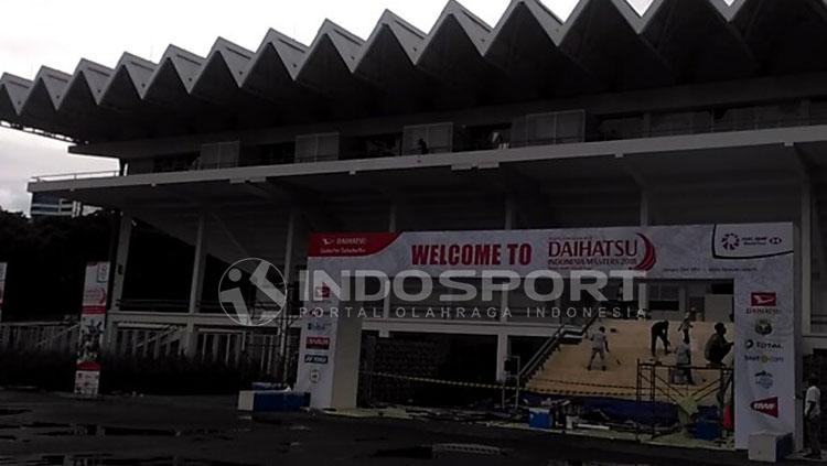 Suasana luar Istora Senayan jelang Indonesia Masters 2018