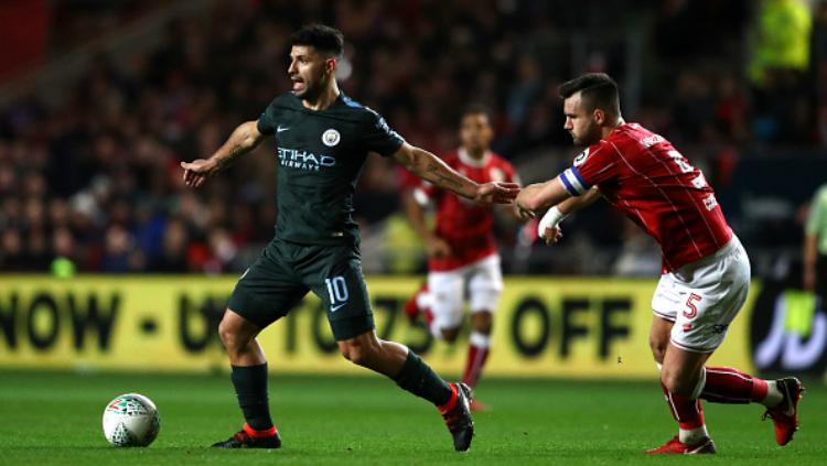 Sergio Aguero saat beraksi melawan Bristol City di Piala Liga Inggris 2017/18.