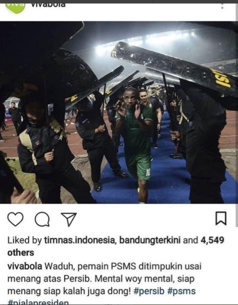 Unggahan media Viva Bola soal kondisi laga Persib Bandung vs PSMS Medan Copyright: chirpstory.com
