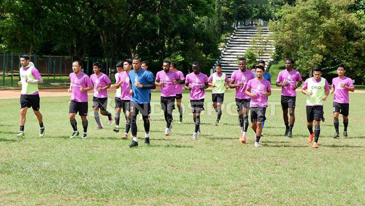 Skuat Sriwijaya menjalani sesi latihan Copyright: Indosport/M Effendi