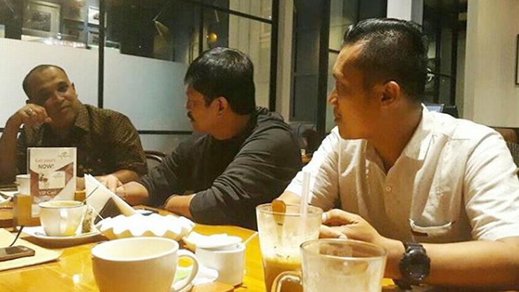 Pertemuan Indra Sjafri dengan CEO Cilegon United, Yudhi Apriyanto. Copyright: Instagram