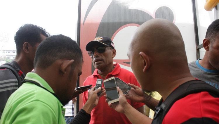 Ketua Umum Persipura Jayapura Benhur Tommy Mano. Copyright: Tabloid Jubi