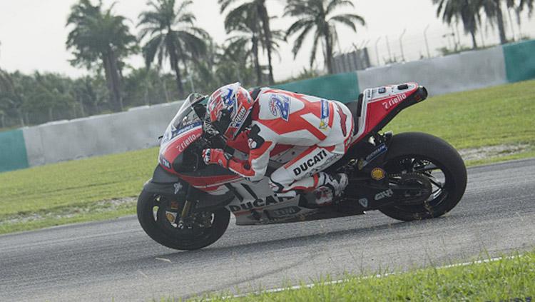 Casey Stoner saat jalani tes pramusim di Sepang. Copyright: INDOSPORT