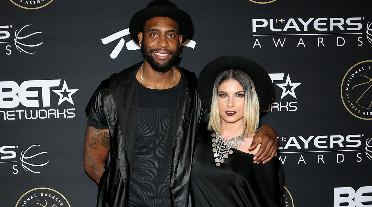 Mantan Pebasket NBA Rasual Butler dan istrinya Leah LaBelle Copyright: SI