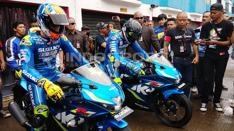 Andrea Iannone dan Alex Rins hadiri acara Suzuki Bike Meet Jamboree Nasional 2018 di Sirkui Sentul, Bogor. Copyright: Juni/INDOSPORT