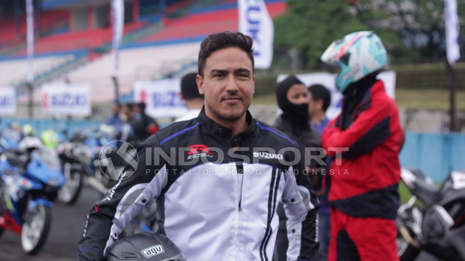 Hamis Daud menghadiri Para SPG di Suzuki Bike Meet Jamboree Nasional 2018. Copyright: Juni/INDOSPORT