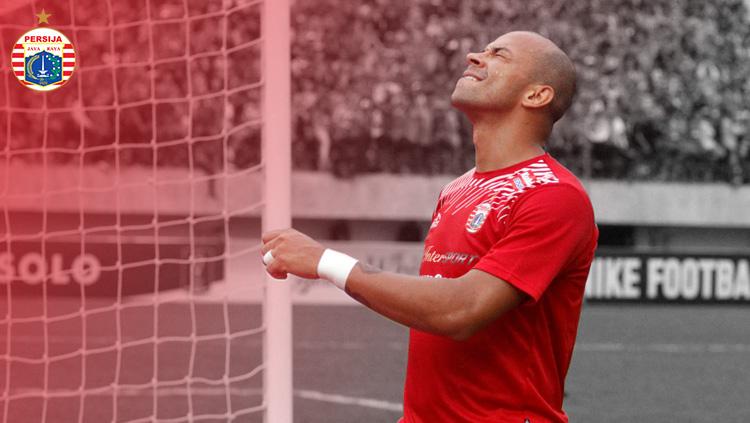 Ivan Carlos kehilangan kesempatan emas saat melawan Mitra Kukar.