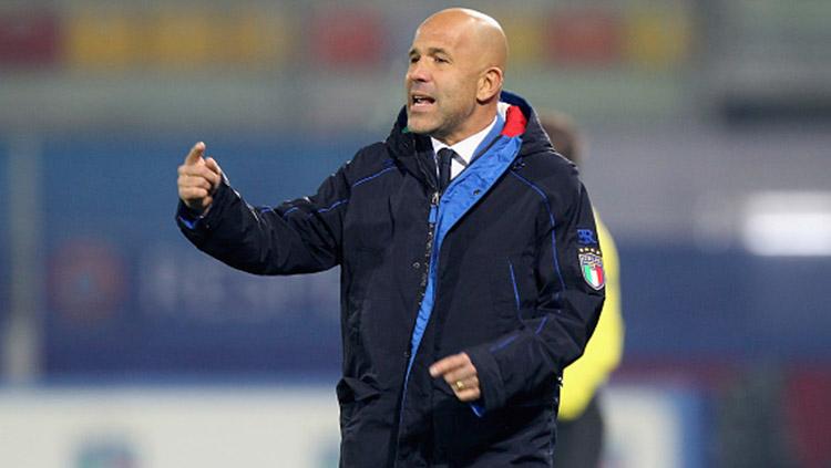 Luigi Di Biagio resmi jadi pelatih Timnas Italia. Copyright: INDOSPORT