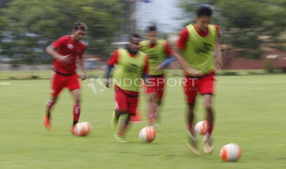 Asisten pelatih Mustaqim mengatakan latihan ini untuk menjaga stamina para pemain jelang laga semifinal dan Piala AFC.
