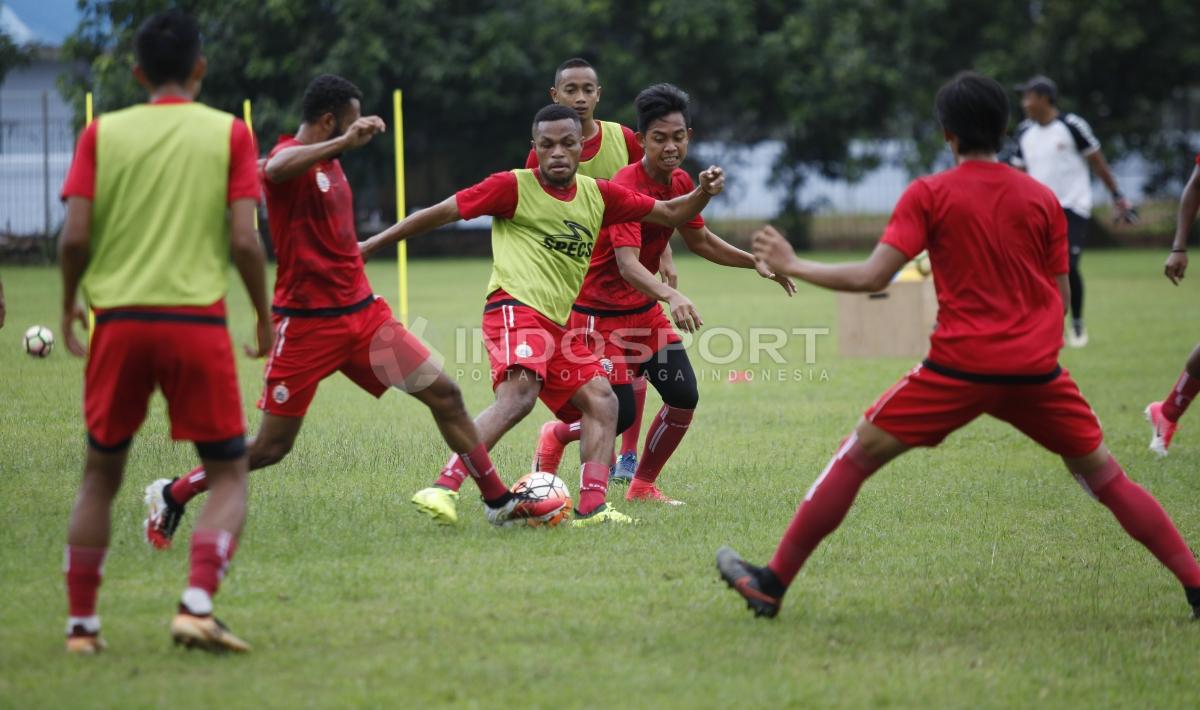 Latihan para pemain Persija Jakarta jelang semifinal Piala Presiden 2018 lawan PSMS Medan.