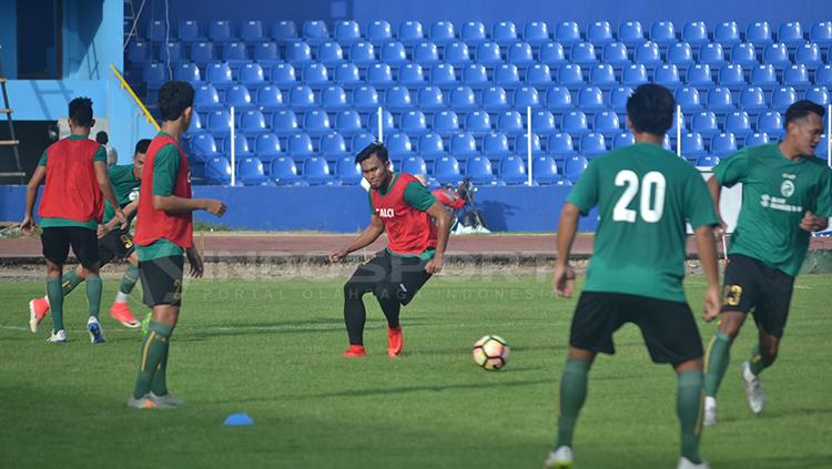 Latihan penggawa Sriwijaya FC. Copyright: Muhammad Effendi/INDOSPORT