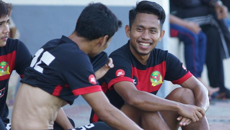 Keakraban Andik Vermansah dengan pemain Kedah FA.