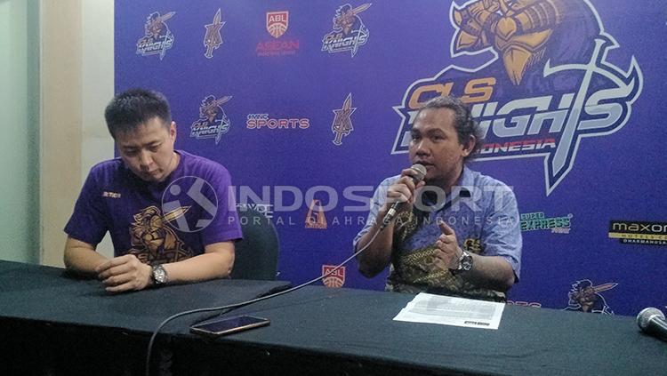 Jumpa pers usai laga CLS Knight Copyright: Fitra Herdian/INDOSPORT