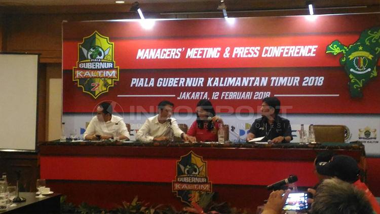 Konferensi Pers Piala Gubernur Kaltim. Copyright: Zainal Hasan/INDOSPORT