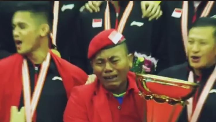Kakek Haryanto, penggemar berat bulutangkis Indonesia. Copyright: Badmintalk