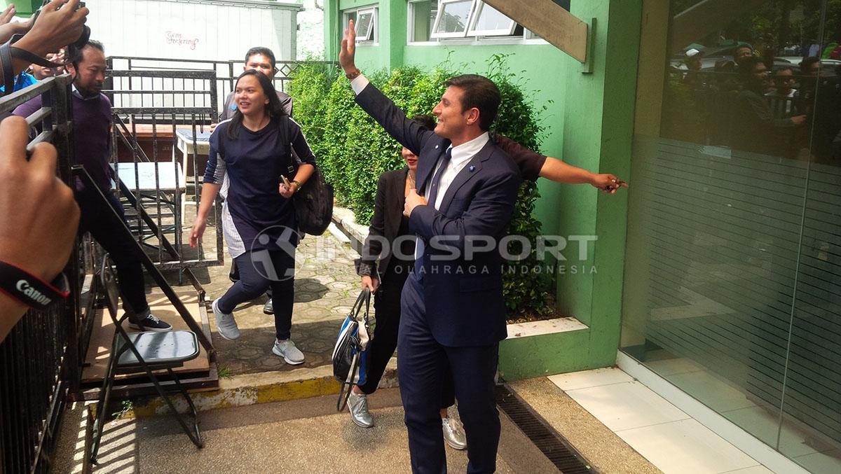 Legenda Inter Milan, Javier Zanetti tiba di Stadion Siliwangi, Kota Bandung.